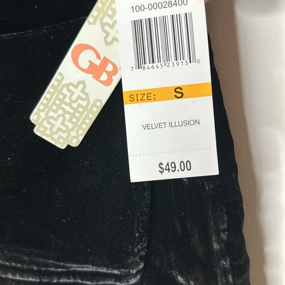 Blacker velvet GB shorts - Picture 4 of 4